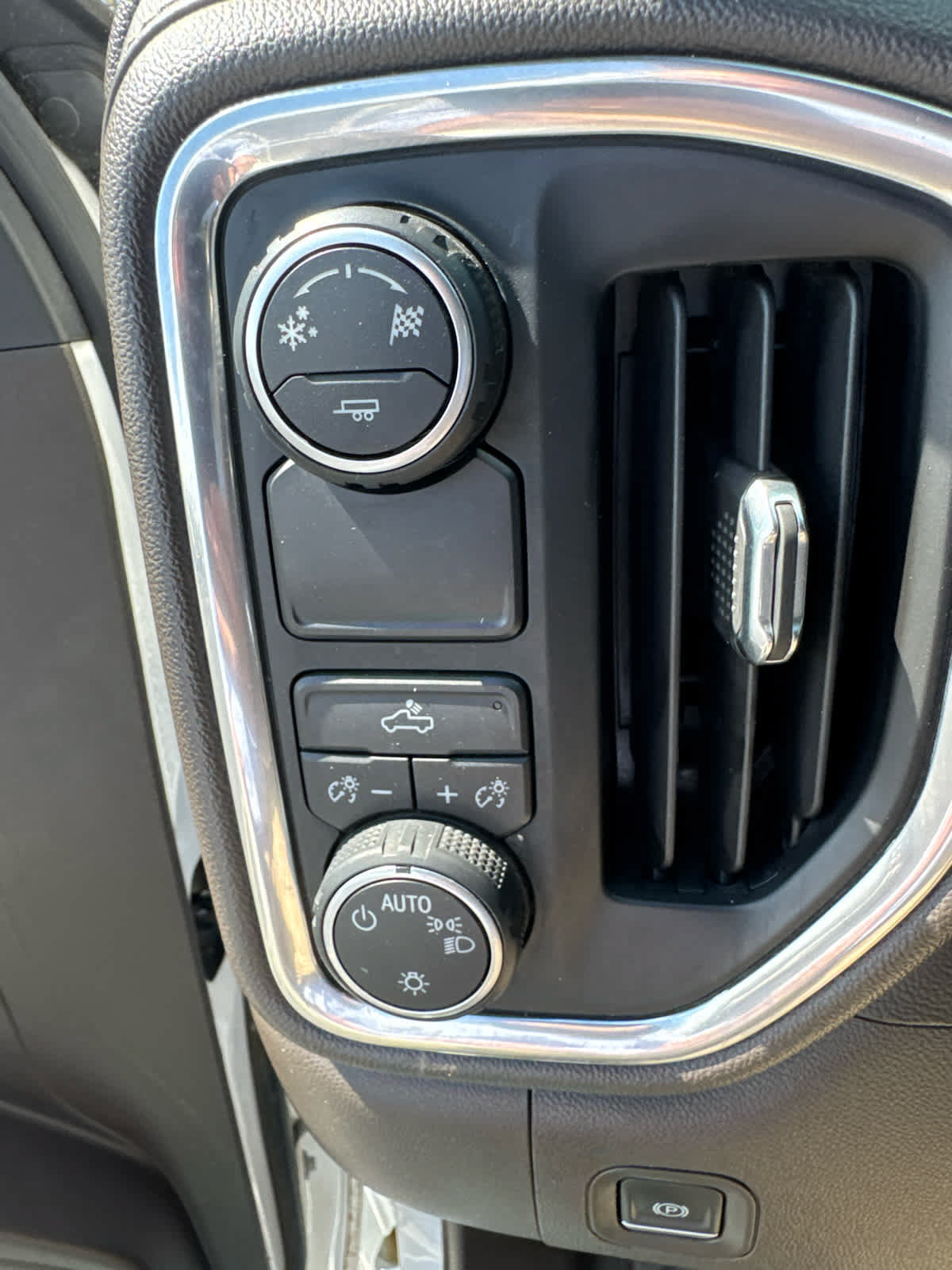 Used 2019 Chevrolet Silverado 1500 LT w/ All-Star Edition RWD image 22
