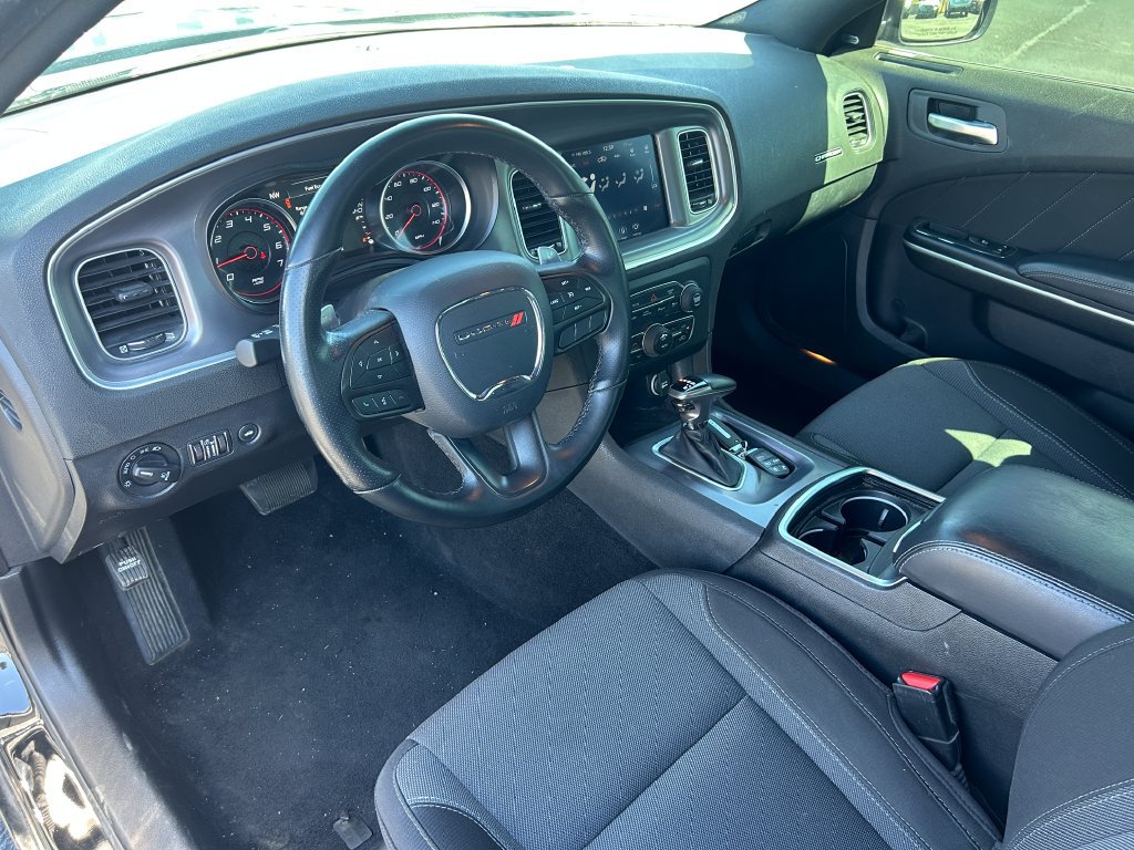 Used 2020 Dodge Charger SXT AWD/4WD image 22