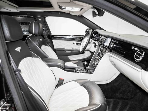 Certified 2020 Bentley Mulsanne Speed image 28