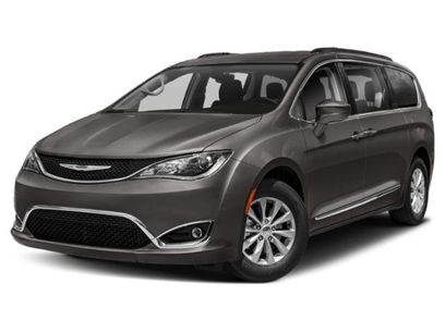 Certified 2020 Chrysler Pacifica Limited w/ Advanced Safetytec Group