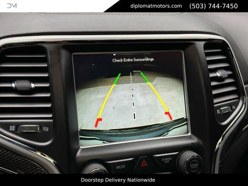 Used 2018 Jeep Grand Cherokee Trackhawk image 31