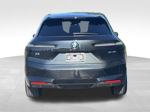 Used 2024 BMW iX xDrive50 w/ Premium Package AWD/4WD image 8