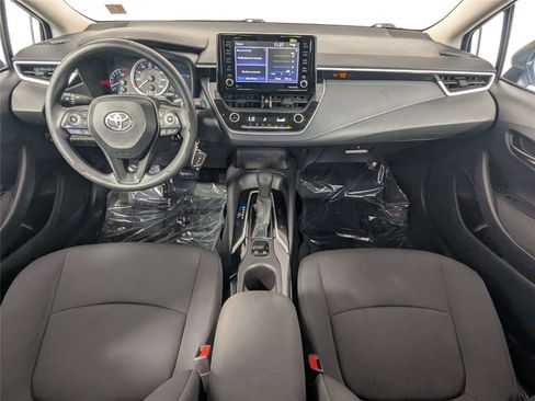 Used 2022 Toyota Corolla LE FWD image 36