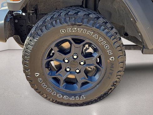 Used 2023 Jeep Wrangler Unlimited AWD/4WD image 11