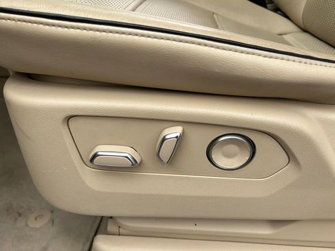 Used 2021 Cadillac Escalade ESV Premium Luxury w/ Driver Assist Tech Package image 52