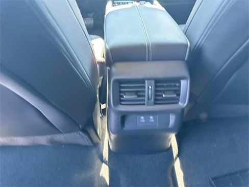 New 2025 Nissan Murano SV image 18