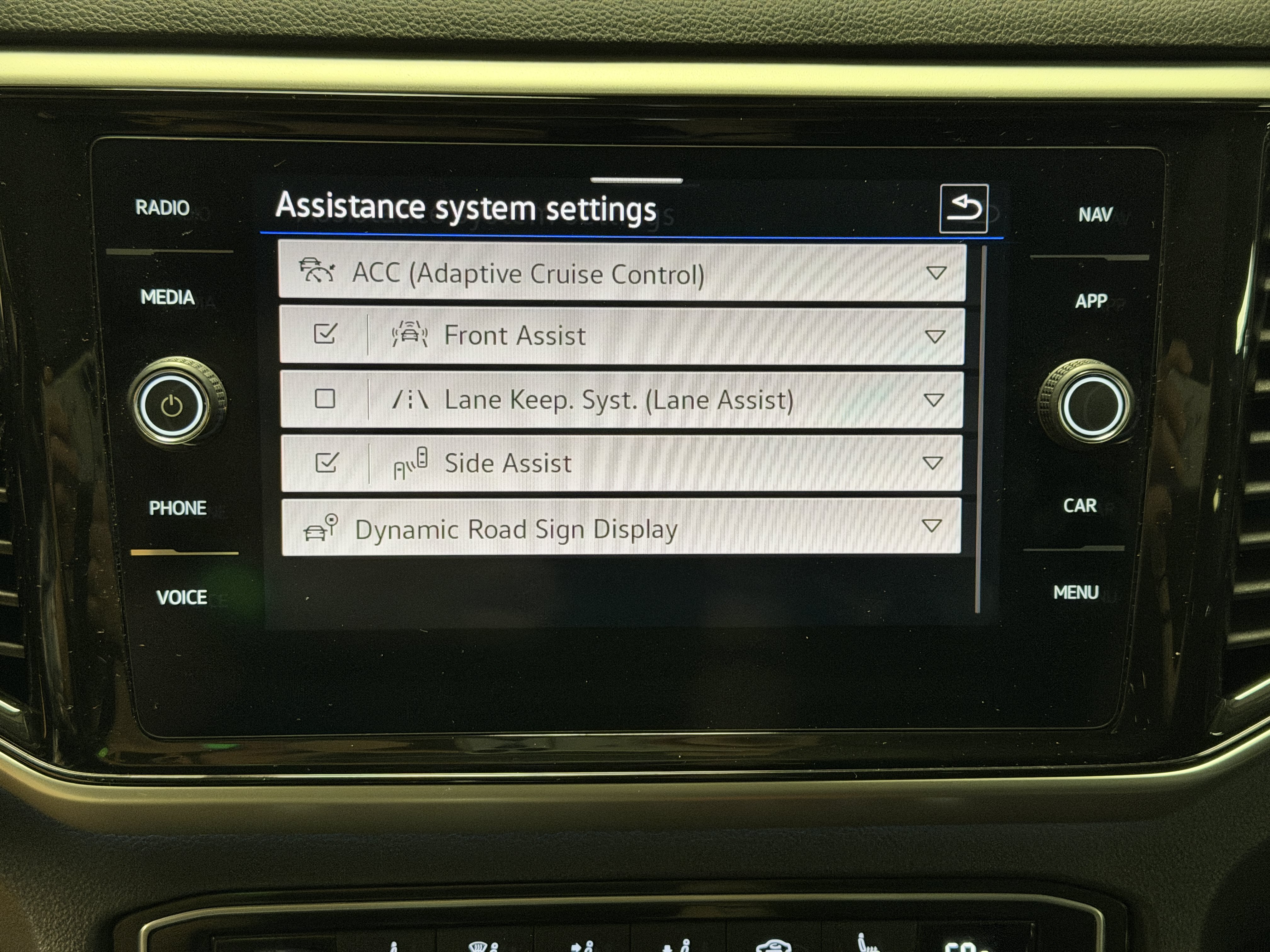 Used 2021 Volkswagen Atlas SEL w/ MDO Package (Bench Seat) AWD/4WD image 10