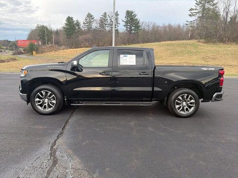 Used 2023 Chevrolet Silverado 1500 LT AWD/4WD image 5