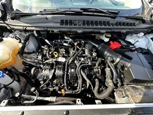 Certified 2022 Ford Edge Titanium AWD/4WD image 32