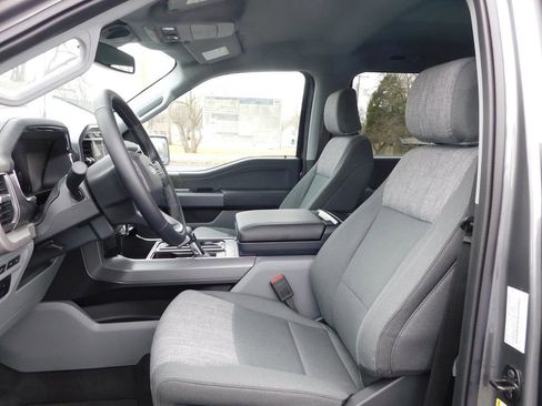 New 2023 Ford F150 Lightning XLT w/ Equipment Group 312A High image 4