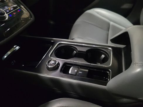Used 2022 Lincoln Corsair AWD w/ Equipment Group 101A image 26