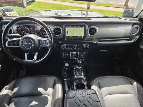 Used 2020 Jeep Gladiator Overland AWD/4WD image 23