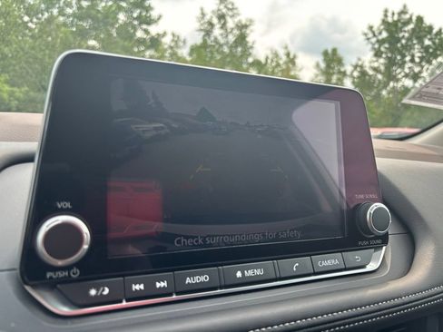 Certified 2023 Nissan Rogue S AWD/4WD image 24