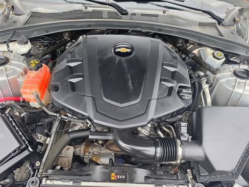 Used 2016 Chevrolet Camaro LT RWD image 51