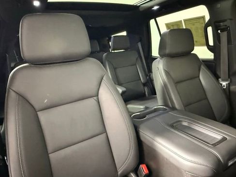 Used 2023 Chevrolet Tahoe Z71 w/ Luxury Package image 55