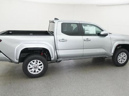 New 2026 Toyota Tacoma SR5 image 23