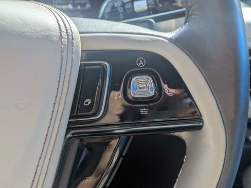 Used 2021 Lincoln Aviator Reserve w/ Equipment Group 202A AWD/4WD image 32
