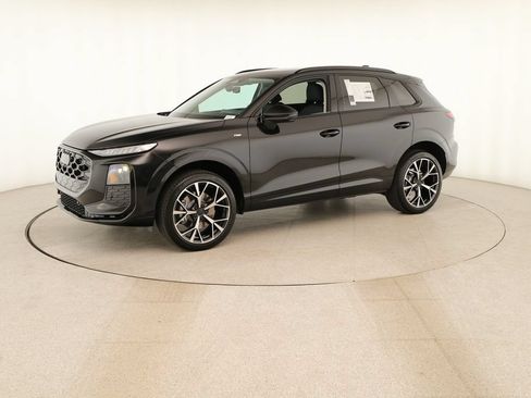 New 2026 Audi Q3 quattro 2.0T AWD/4WD image 13