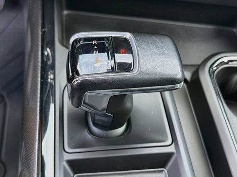 Used 2024 Chevrolet Silverado 1500 ZR2 w/ Technology Package AWD/4WD image 27