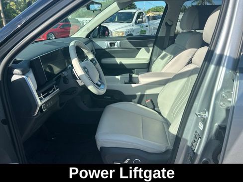 Used 2026 Hyundai Santa Fe SEL FWD image 10