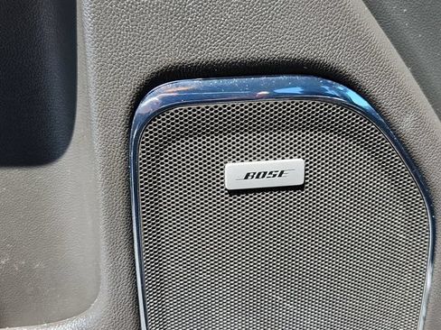 Used 2018 GMC Sierra 2500 SLT w/ Duramax Plus Package AWD/4WD image 13
