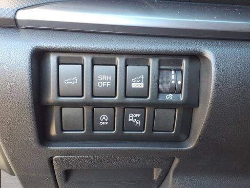 Certified 2023 Subaru Forester Premium image 17