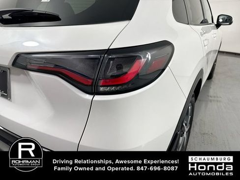 Used 2025 Honda HR-V EX-L image 32