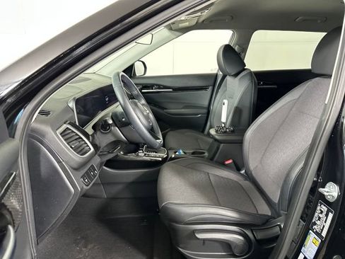 Used 2024 Kia Seltos S image 11