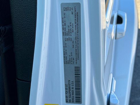 Used 2022 Jeep Wrangler Unlimited Sahara image 33