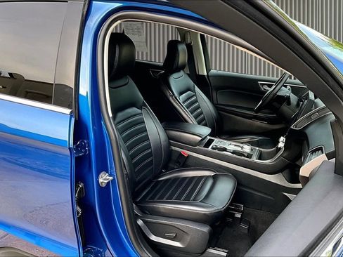 Used 2024 Ford Edge SEL AWD/4WD image 7