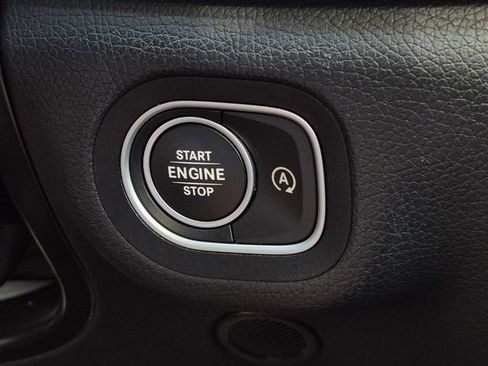 Certified 2023 Mercedes-Benz GLS 450 4MATIC image 27