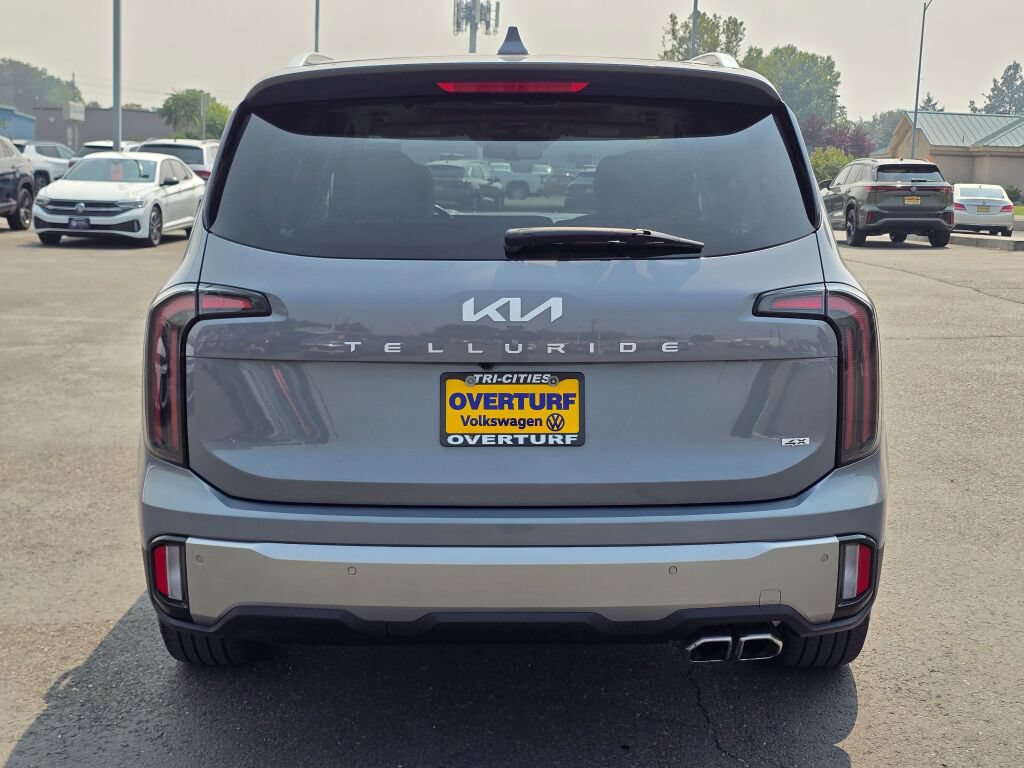 Used 2025 Kia Telluride EX w/ EX Captain's Chair Package AWD/4WD image 5