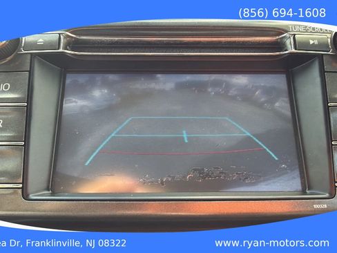 Used 2015 Toyota RAV4 LE AWD/4WD image 13