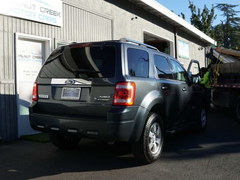 Used 2009 Ford Escape Limited image 22