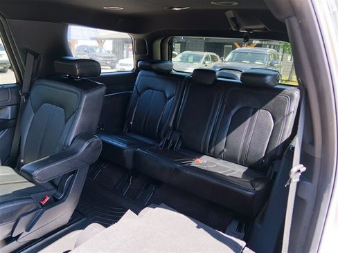 Used 2020 Ford Expedition Limited w/ Equipment Group 302A AWD/4WD image 25