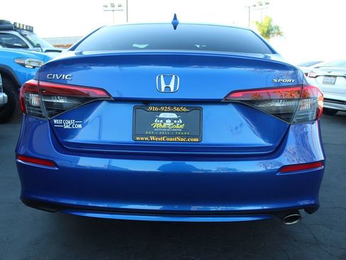Used 2023 Honda Civic Sport image 13