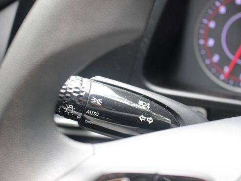 Used 2022 Hyundai Elantra SEL FWD image 22