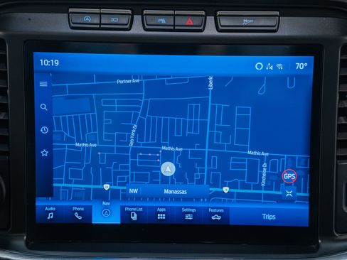 Used 2023 Ford F150 Lariat w/ Equipment Group 502A High image 26