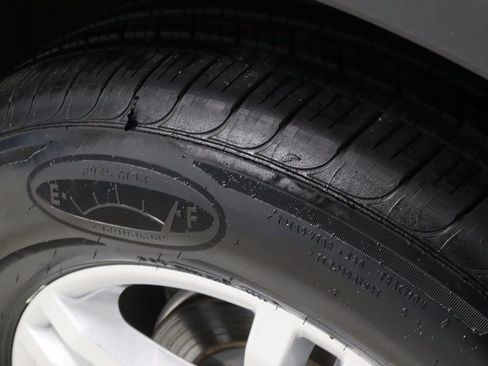 Certified 2023 Ford Explorer XLT w/ Equipment Group 202A image 16