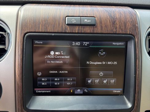 Used 2014 Ford F150 Lariat w/ Equipment Group 502A Luxury AWD/4WD image 20