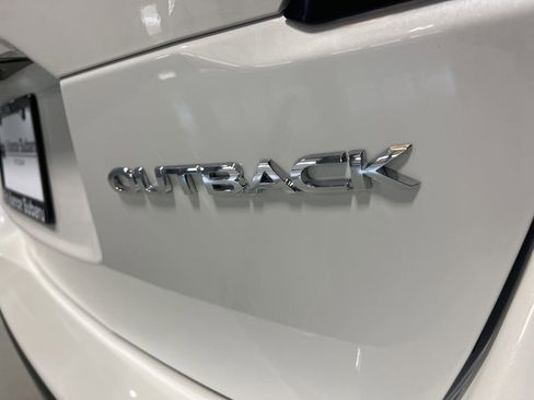 Certified 2022 Subaru Outback Limited AWD/4WD image 41