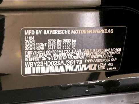 Certified 2025 BMW i4 eDrive40 image 32