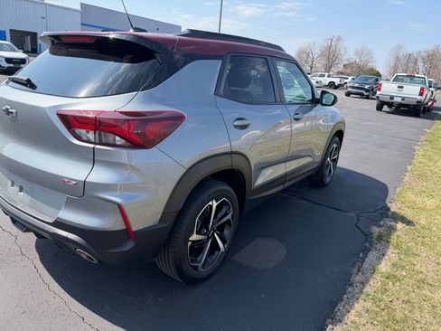 Used 2023 Chevrolet TrailBlazer RS w/ Sun and Liftgate Package image 5