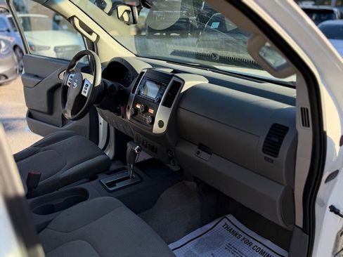 Used 2015 Nissan Frontier SV w/ SV Value Truck Package image 31