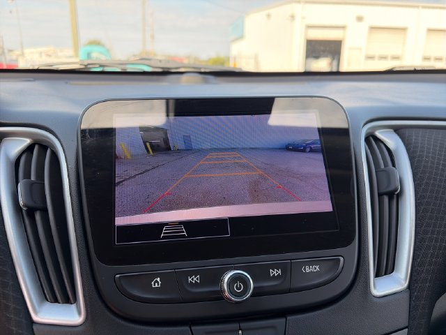 Used 2025 Chevrolet Malibu LT FWD image 20