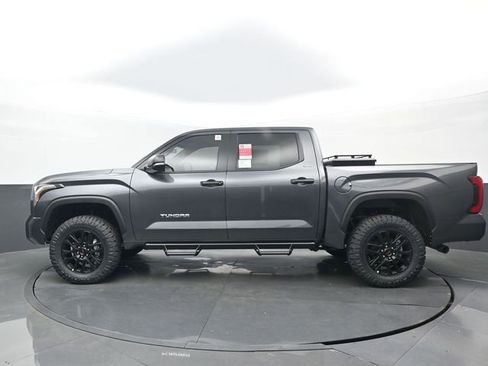 New 2026 Toyota Tundra SR5 w/ SR5 Convenience Package AWD/4WD image 21