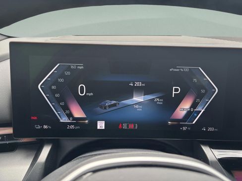 Used 2025 BMW i5 eDrive40i w/ Premium Package image 12