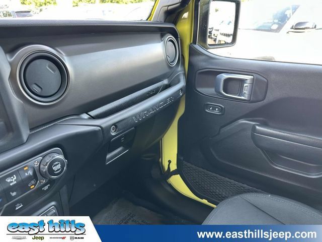 Certified 2022 Jeep Wrangler Unlimited Sport AWD/4WD image 38
