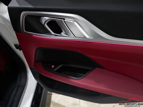 Used 2022 BMW i4 eDrive40 w/ M Sport Package image 60