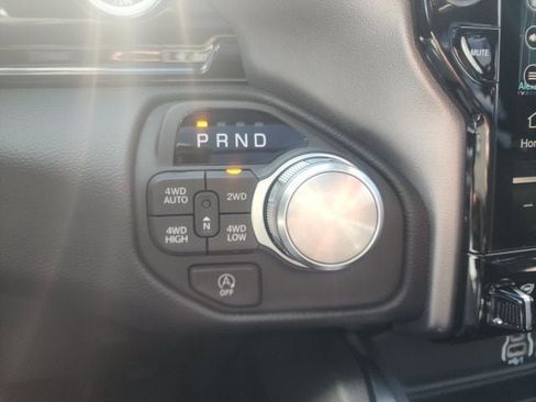 New 2026 RAM 1500 Laramie AWD/4WD image 13